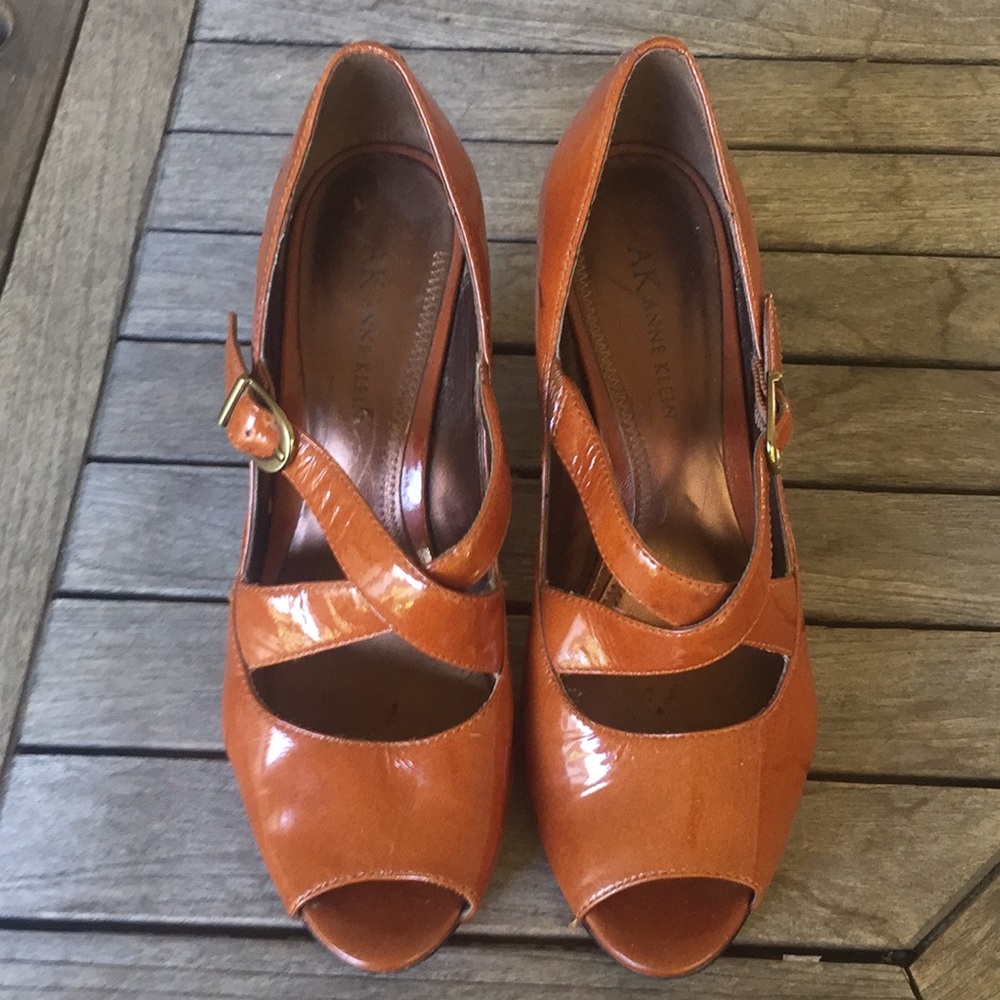 AK Anne Klein 8